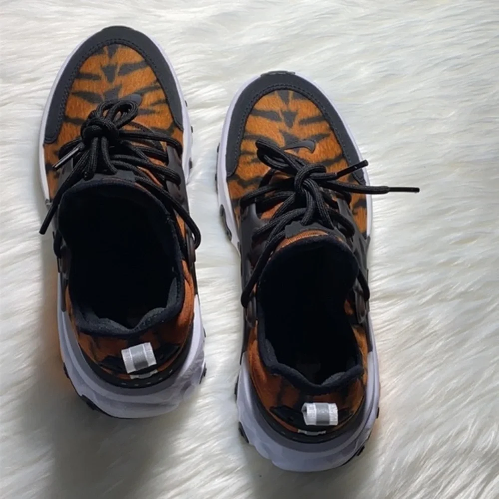 Nike new without